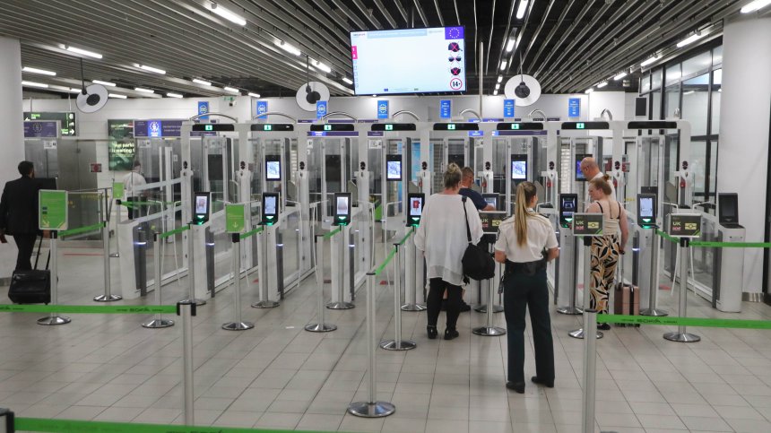 Борислав Гуцанов: Стартираме програма за връщане на българите в страната