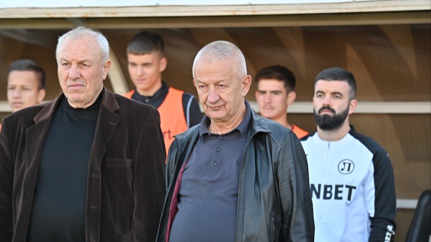 Оставки подадоха всички членове на борда на директорите в "Локомотив" (Пд)