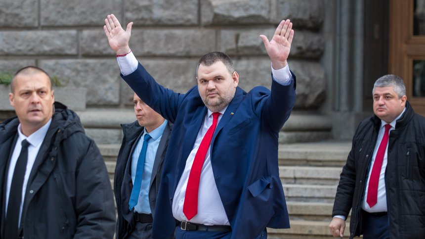 Делян Пеевски: Когато аз съм премиер, ще служа на хората