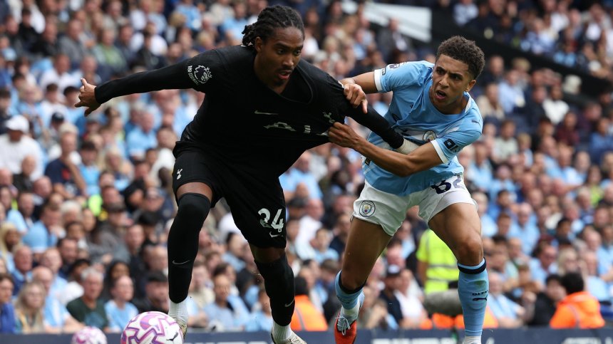 Историческо: За пръв път мюсюлманин игра за националния отбор на Англия