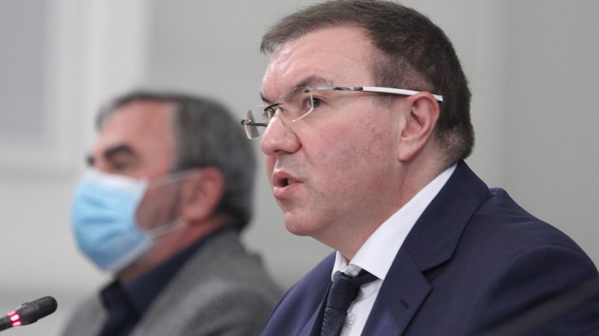 Ангелов: Ваксините няма да бъдат задължителни, всеки гражданин ще има достъп 