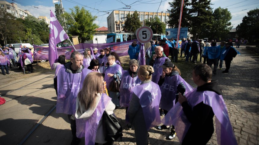 Протестиращите след срещата с Васил Терзиев: Преговорите се провалиха
