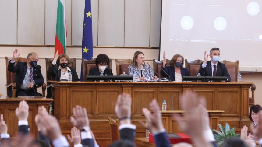 БСП предлага Кристиан Вигенин за председател на 46-ото НС