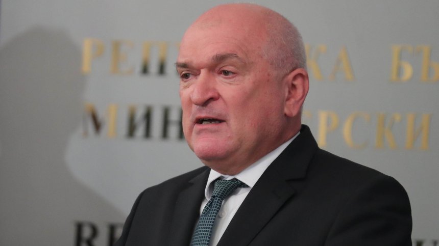Служебното правителство отпуска 3,3 млн. лв. за три храма