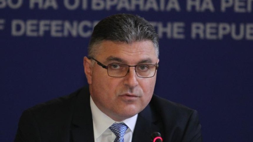 Над 90% от поръчките в Министерството на отбраната са възлагани без търг и конкурс (ОБНОВЕНА)