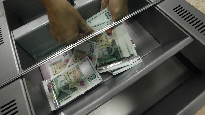 Спор за линията на бедност - 638 или 667 лв.