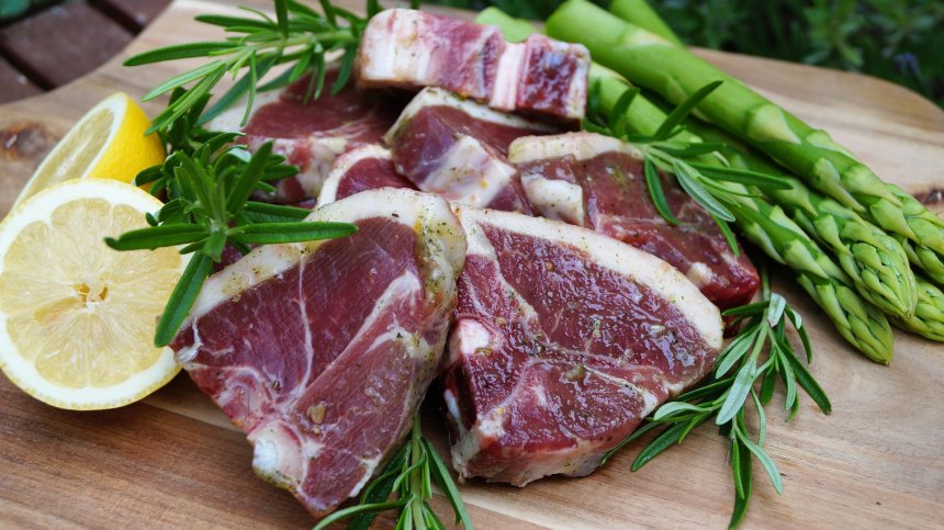 Започнаха масови проверки на агнешкото, яйцата и козунаците