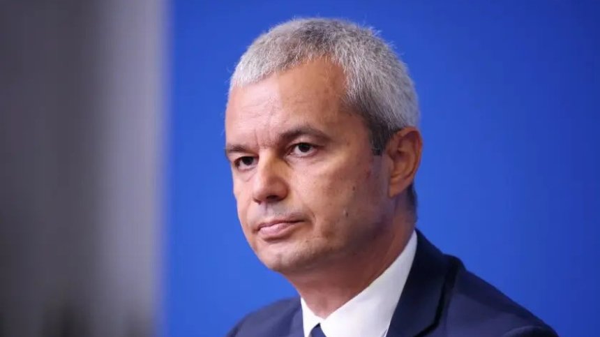 Костадинов откри кампанията на "Възраждане": България трябва да възстанови независимостта си