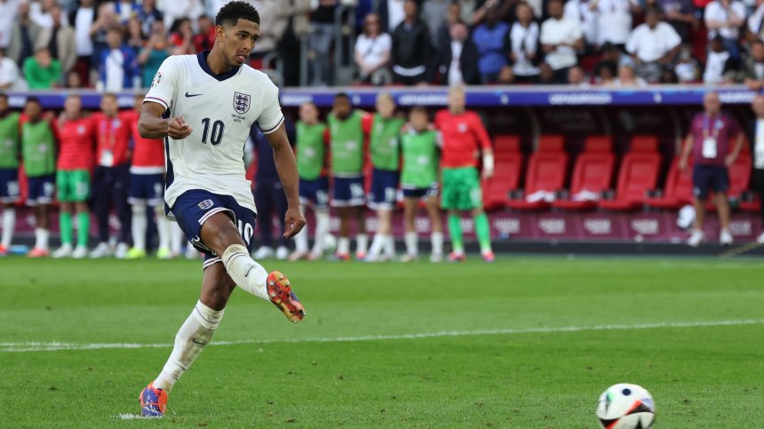 Рулетката на дузпите прати Англия на полуфинал, Швейцария е аут от Евро 2024