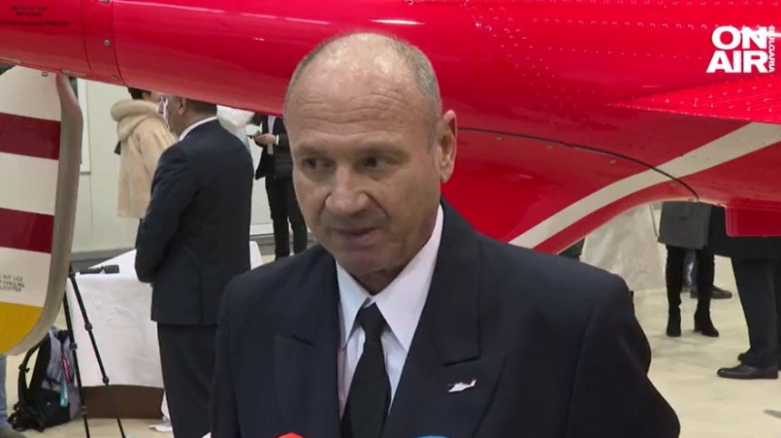 Един от пилотите на първата въздушна линейка: "Всяка задача е сама за себе си"