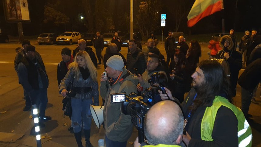 132-ят ден на протести премина под мотото "Единни сме силни"