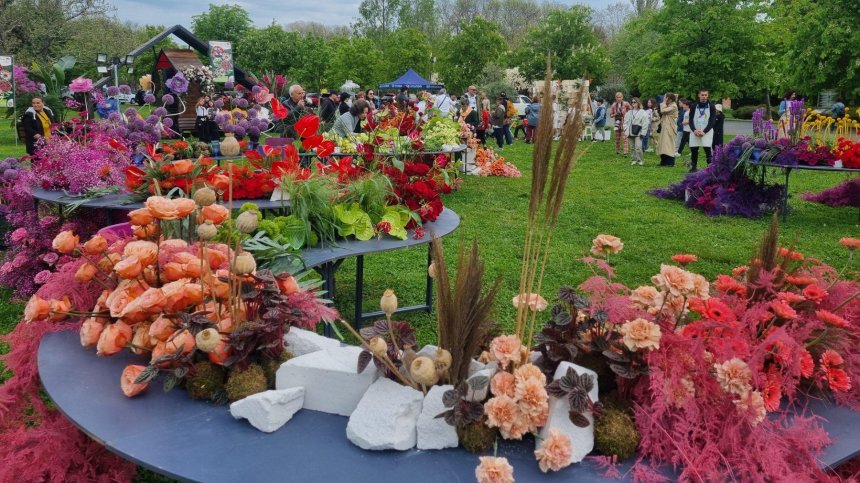 В Бургас е цветно на 40-ото издание на международната изложба "Флора"