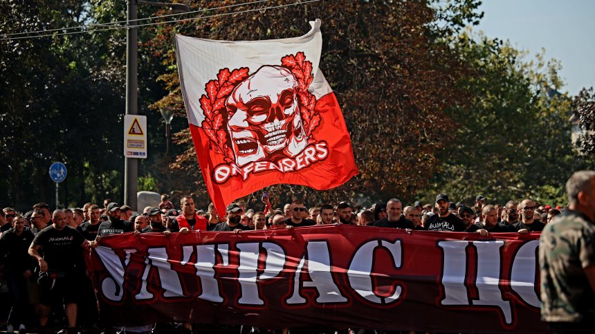 Крути мерки: Полицията пуска дронове за дербито "Левски" - ЦСКА