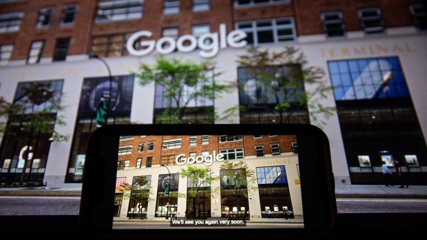 Франция глоби Google с рекордните 150 млн. евро заради "бисквитки"