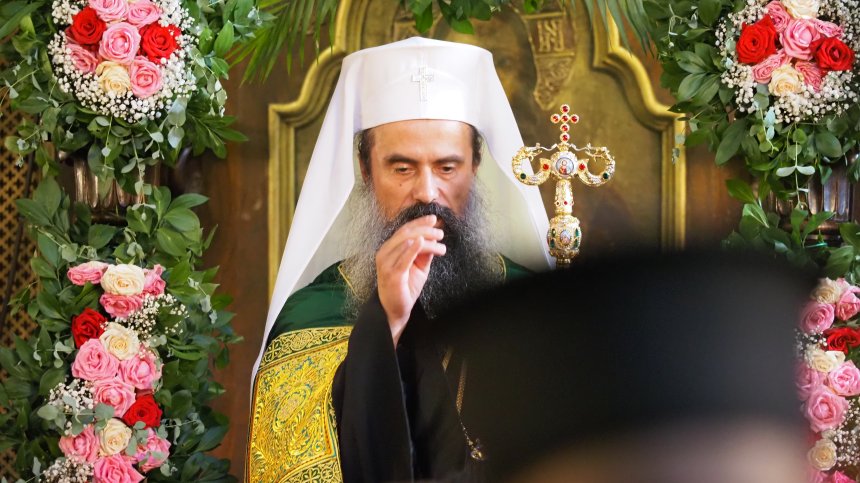 Църквата почита Св. Неделя, патриарх Даниил със света литургия за празника