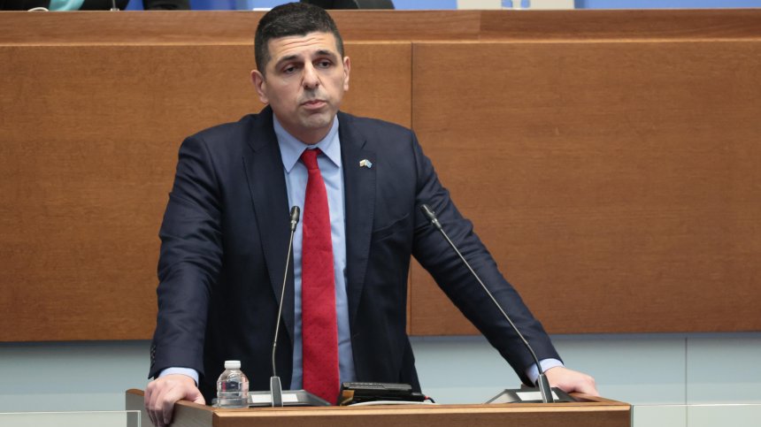 Ивайло Мирчев призова хората да излязат на протест срещу Бюджет 2026