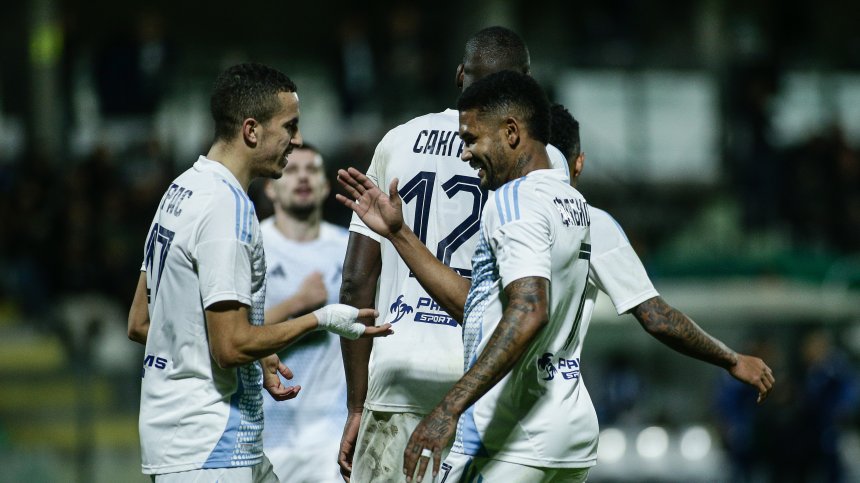 "Левски" премина през "Хебър" с лекота и продължава похода към Купата