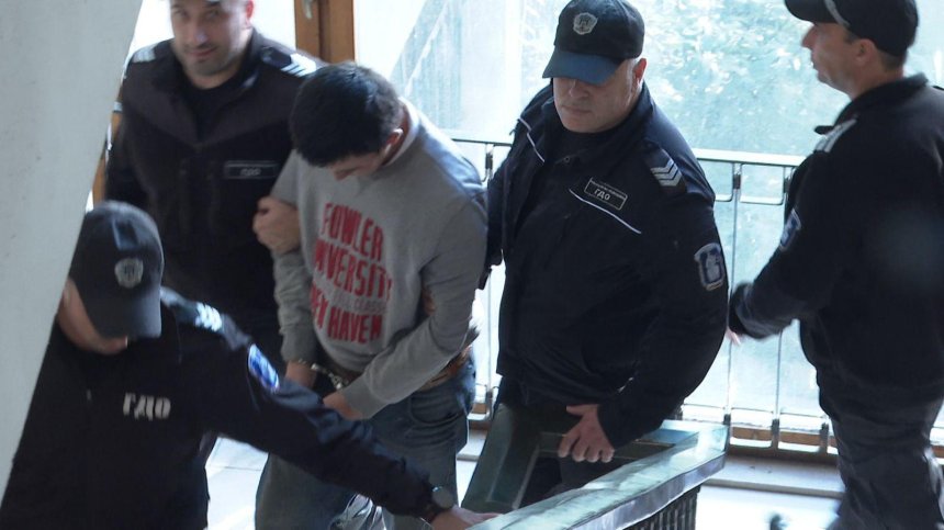 Тройният убиец от Люляково изгорил семейството си живо