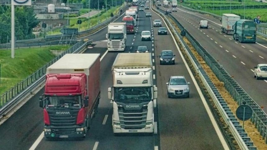 Движението при виадукта на 19-ти км на АМ "Хемус“ ще е двупосочно в платното за Варна