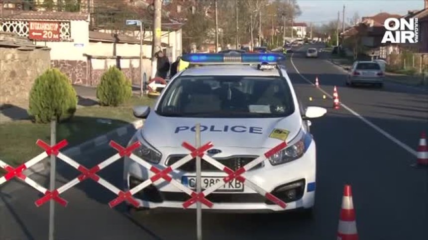 Тежко остава състоянието на жената, блъсната в Анево, само една пешеходна пътека в селото