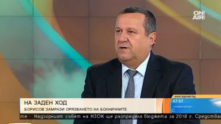 Всяко орязване на социални права у нас води до сътресение, увери Хасан Адемов