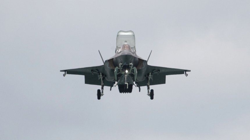 Израел сваля от употреба своя F-35 заради опасност от дефект