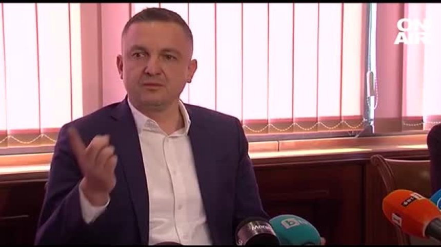 Портних: Не съм въвеждал в експлоатация тръбата, тогава не съм се занимавал с политика