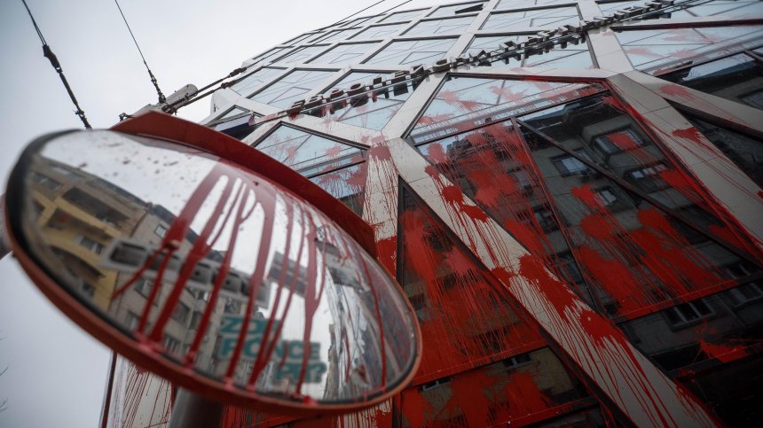 Престоят в ареста превъзпитал задържаните за атака по сградата на ЕК в София