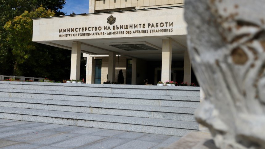 МВнР: Петър Петров не е в Дубай, търсим го в ОАЕ