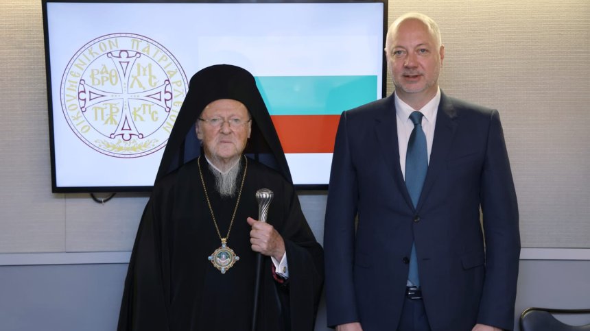 Росен Желязков и Вартоломей се обявиха за световен мир и солидарност