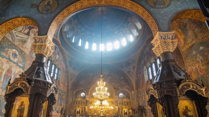 Почитаме светеца, покровител на лекарите и болните