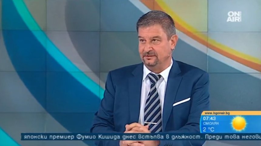 Повечето учители работят без маски, близо 50% от тях са ваксинирани