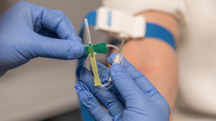 Апел за кръводаряване: Млада родилка се бори за живота си в старозагорската болница