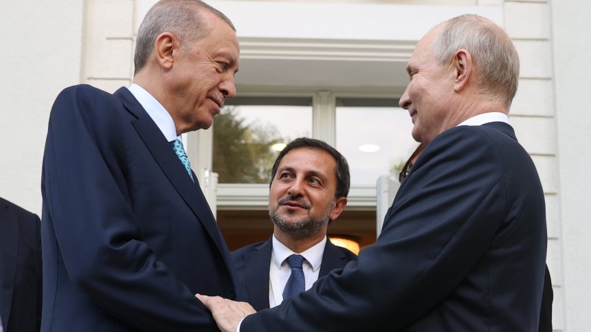 Ще ходи, няма да ходи: Путин отлага визитата си в Турция?