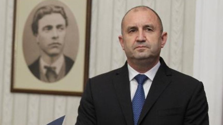 Радев: Трябва диалог и обединение на партиите, за да сформират правителство