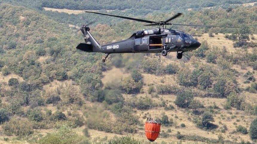 Защо нямаме хеликоптери за гасене и дроновете ли са по-ефективни срещу пожарите?