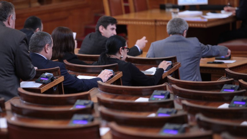 Разглеждат бюджетите за здраве и социални плащания