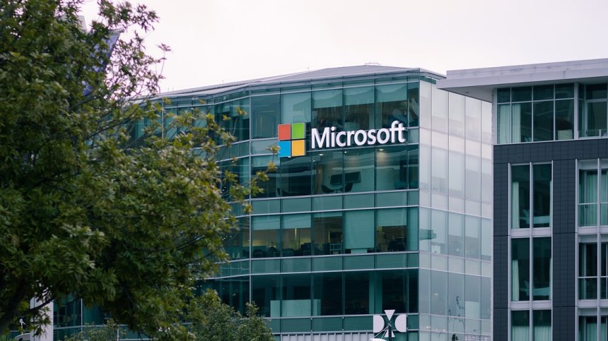 Автори на нехудожествена литература съдят OpenAI и Microsoft за авторски права