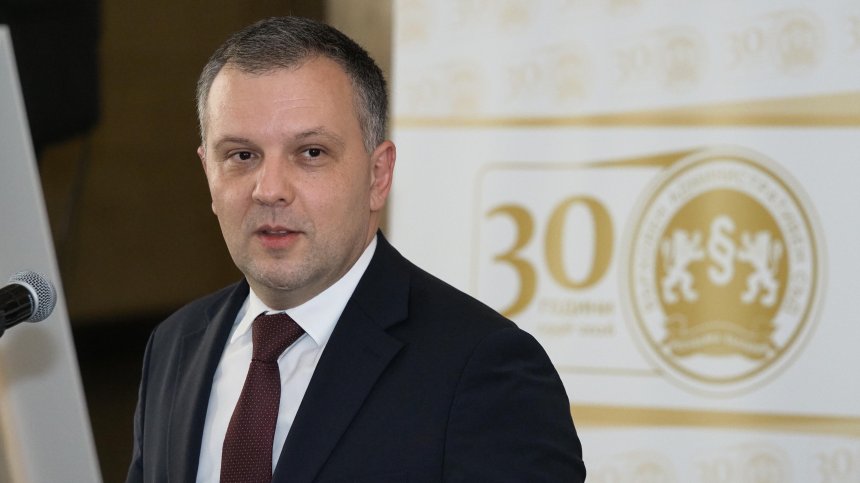 Правосъдният министър поиска отстраняването на Емилия Русинова от СГП