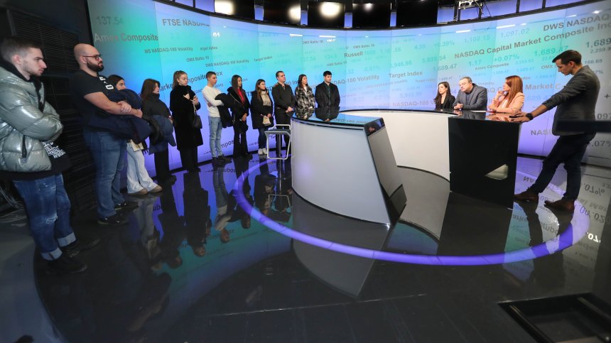 Студенти от ВУЗФ посетиха Investor Media Group