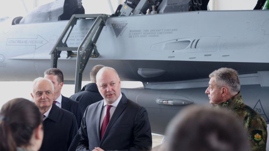 Росен Желязков: С F-16 Block 70 затвърждаваме партньорството между България и САЩ