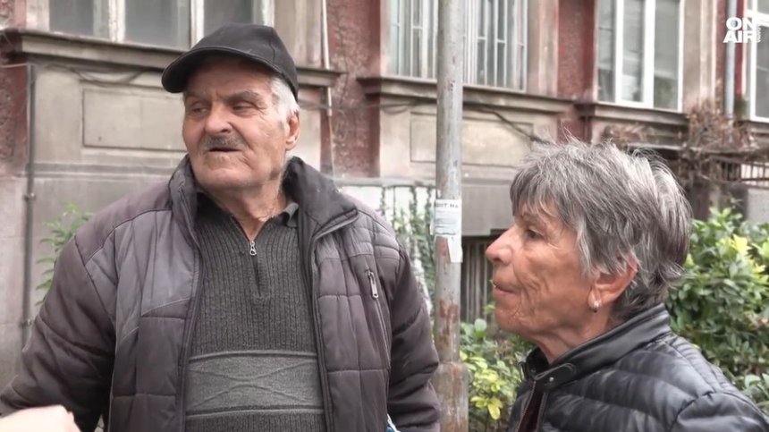 Пенсионери за коледните добавки: "Този месец - добре, от януари ще просим"