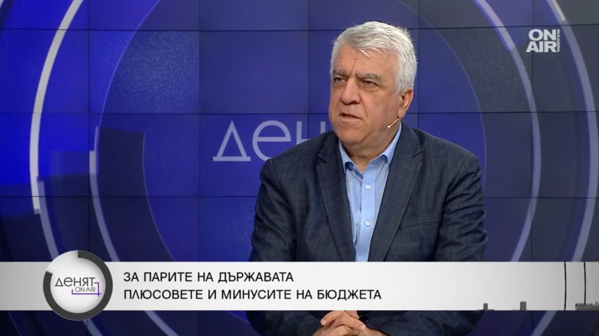Проф. Гечев: България няма проблеми с Конституцията, ще подкрепим "Възраждане" и ИТН