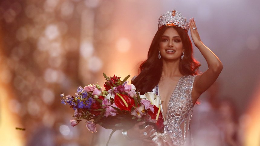 Хубава индийка стана новата "Мис Вселена" (ВИДЕО)
