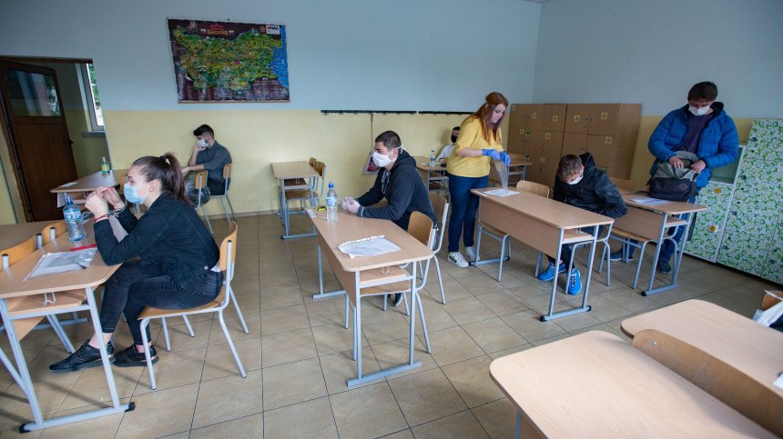 ЕС: Българските ученици са сред най-неуките