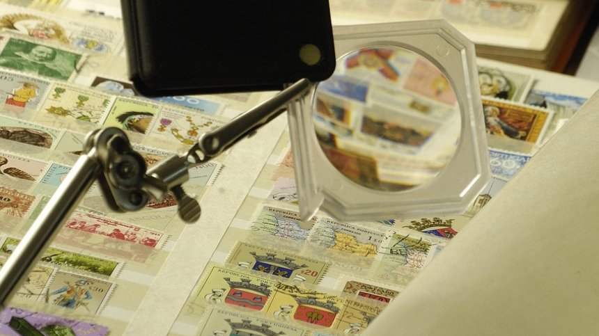 Приемат предложения за пощенски марки за 2026 г.