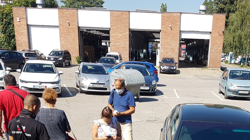 Край на опашките пред гишетата в "Пътна полиция" и повече онлайн услуги