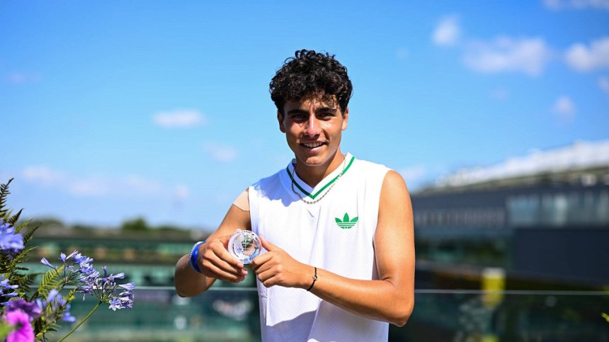 Иван Иванов - да спечелиш "Уимбълдън" на 16 години и да си номер 1 при юношите до 18 г.