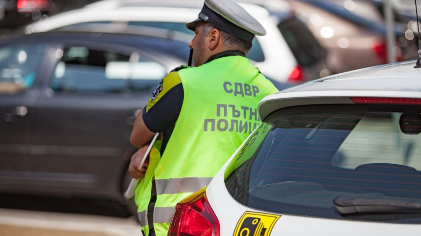 МВР спипа десетки пияни и дрогирани на пътя, шофьори отказват тестове