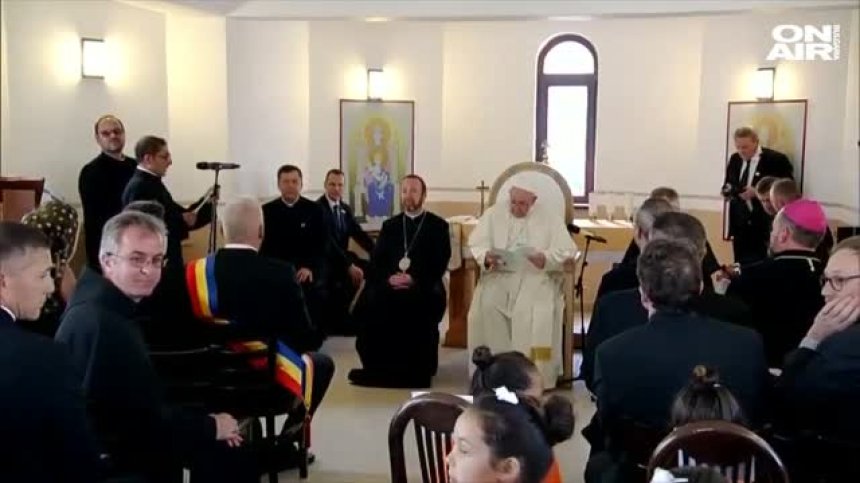 Папата се извини на ромите за всички случаи на дискриминация